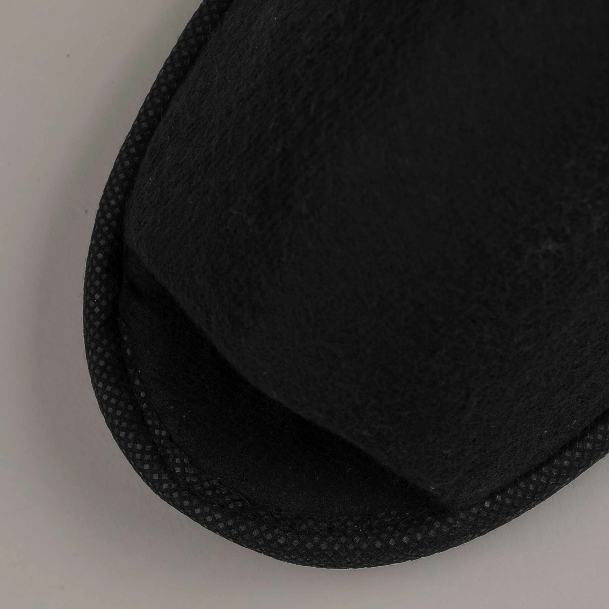 Basic nyitott szállodai papucs, 30 cm, fekete