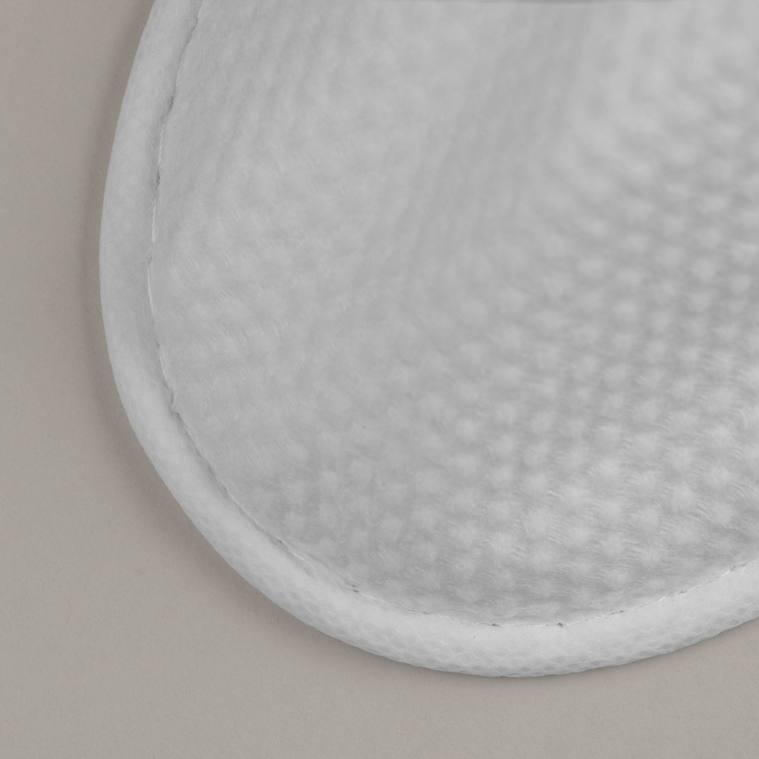 EKO Natural White Closed-Toe Hotel Slippers