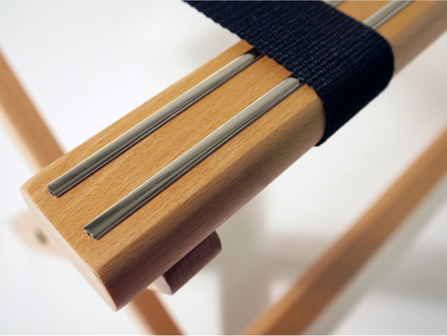 Corby Foldable Wooden Hotel Luggage Rack - Light Wood