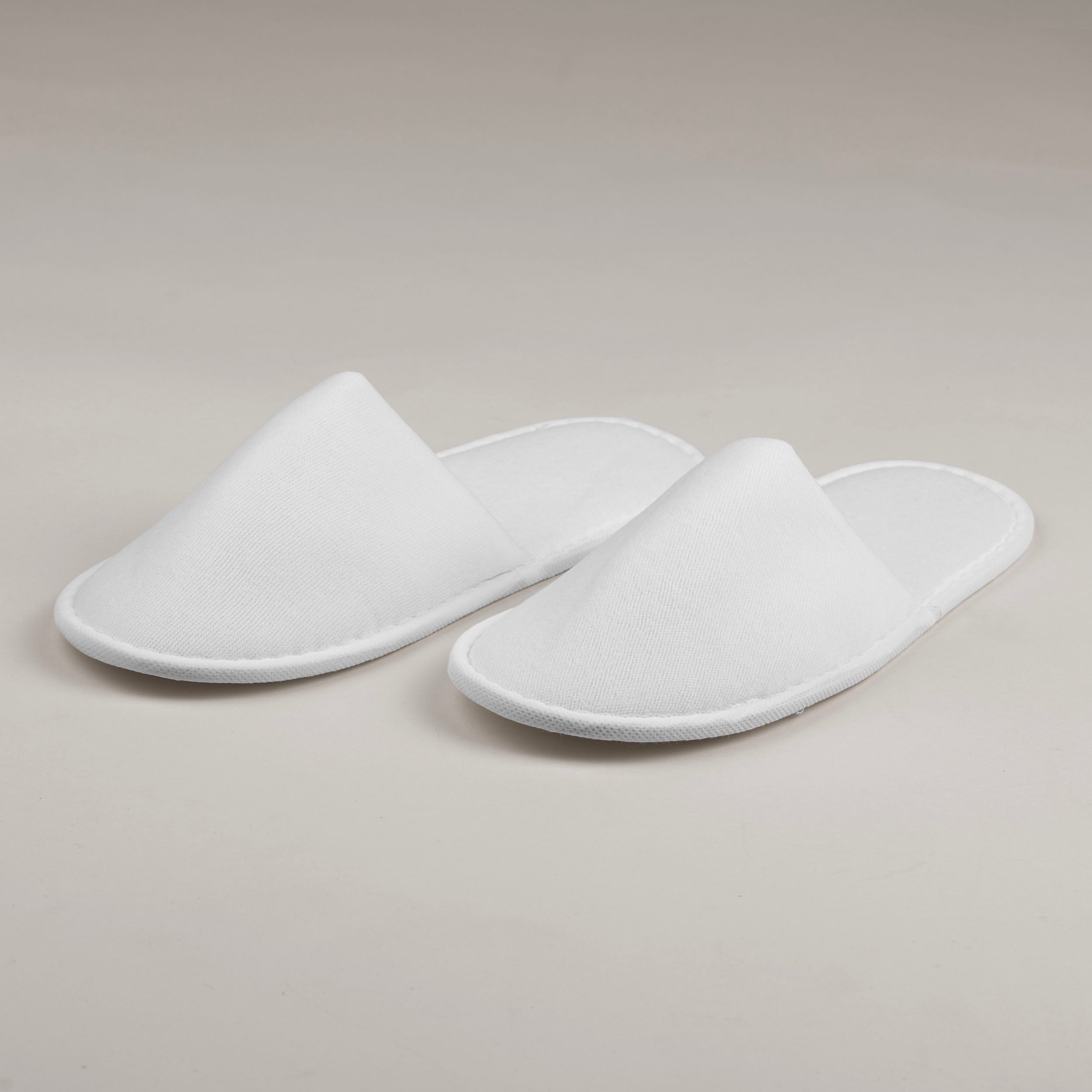 Hotelové pantofle Poly Terry 32cm, bílé, uzavřená špička