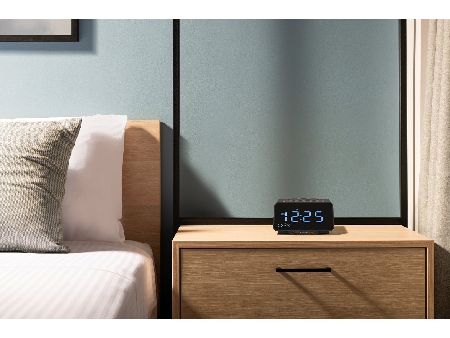 Corby Alarm Clock, Black