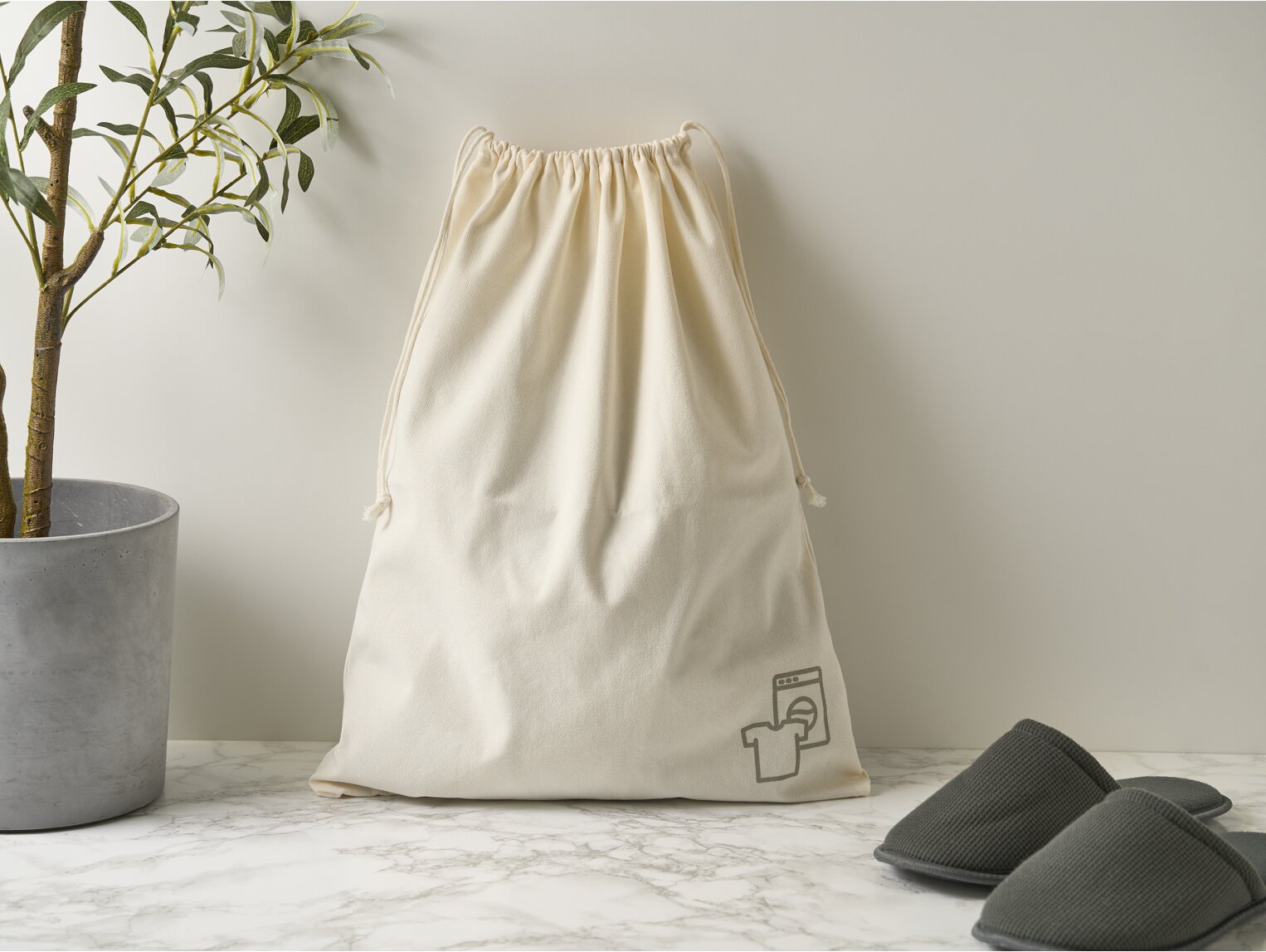 Corby Laundry Bag