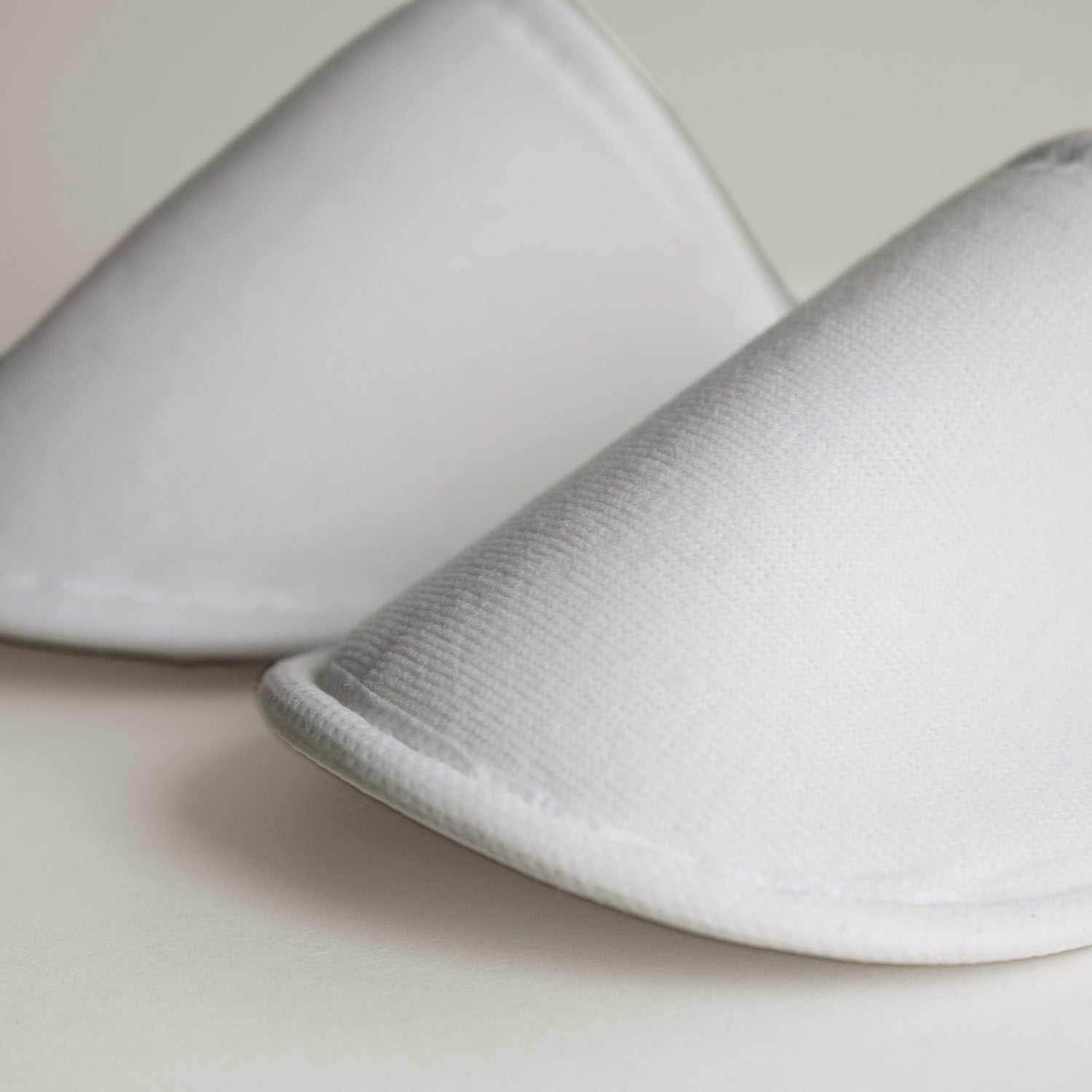 Children's velour hotel slippers, 23 cm