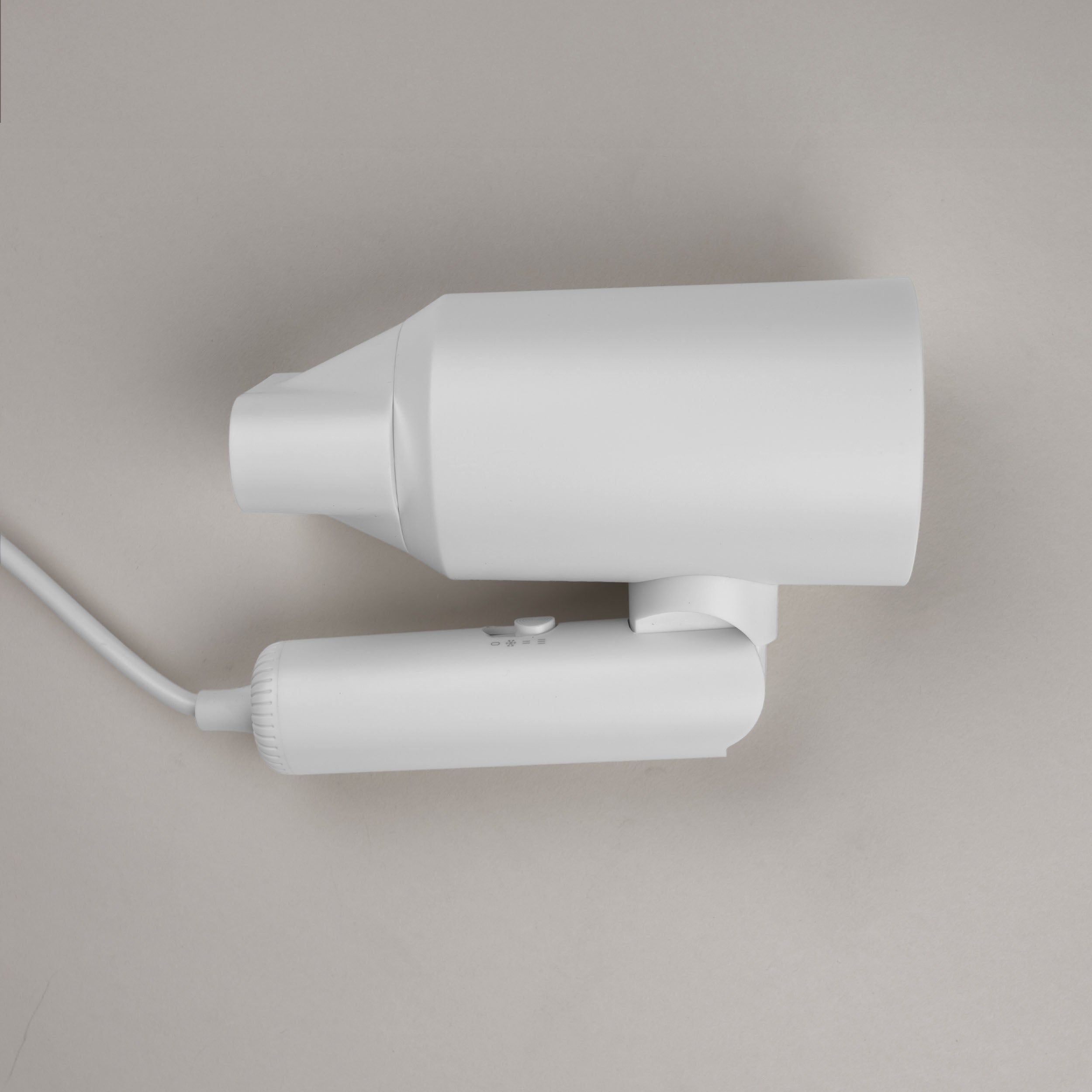 Bohéme Home Hotel Hair Dryer with a Foldable Handle