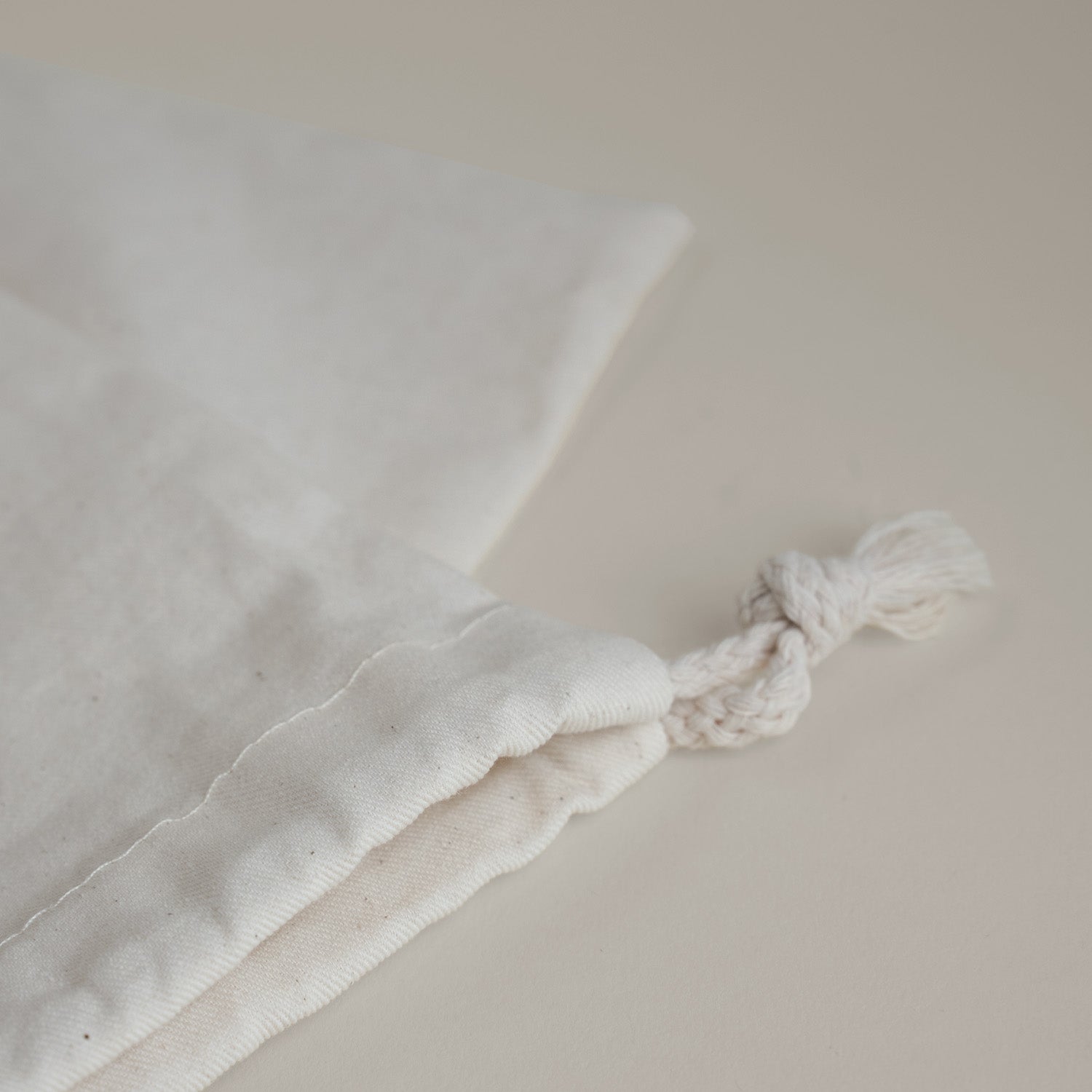 100% cotton laundry bag